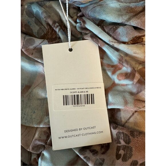 Cute Mini Beach/Vacation Dress - XS - Outcast - Picture 3 of 8